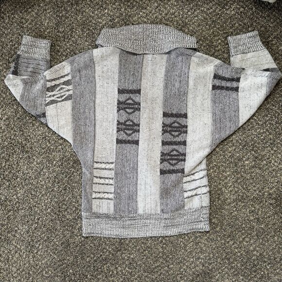 Ecote Gray Boho Cardigan, 3/4 Length Sleeves. Size Small. - Picture 7 of 7